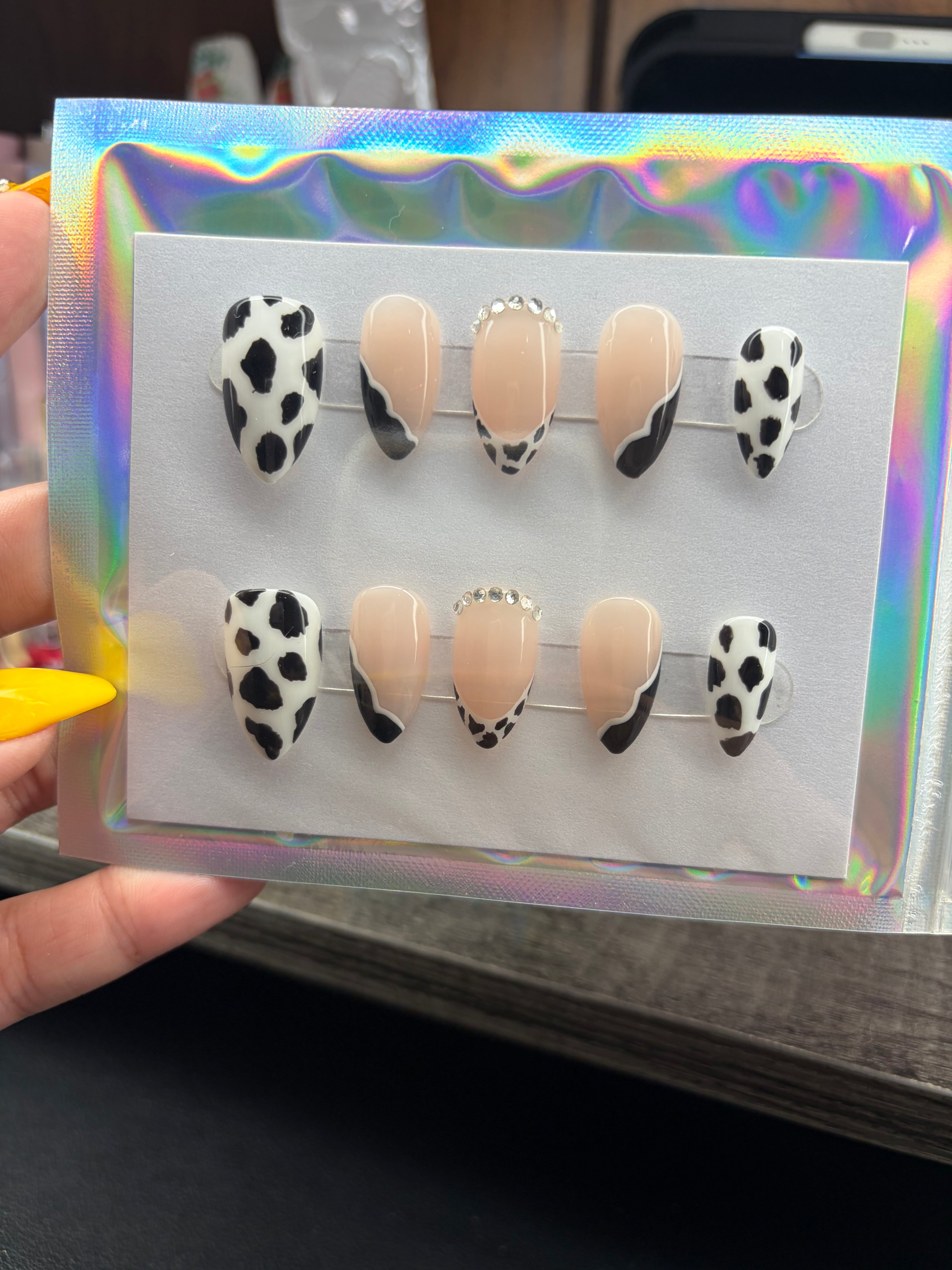 Cow print 🖤